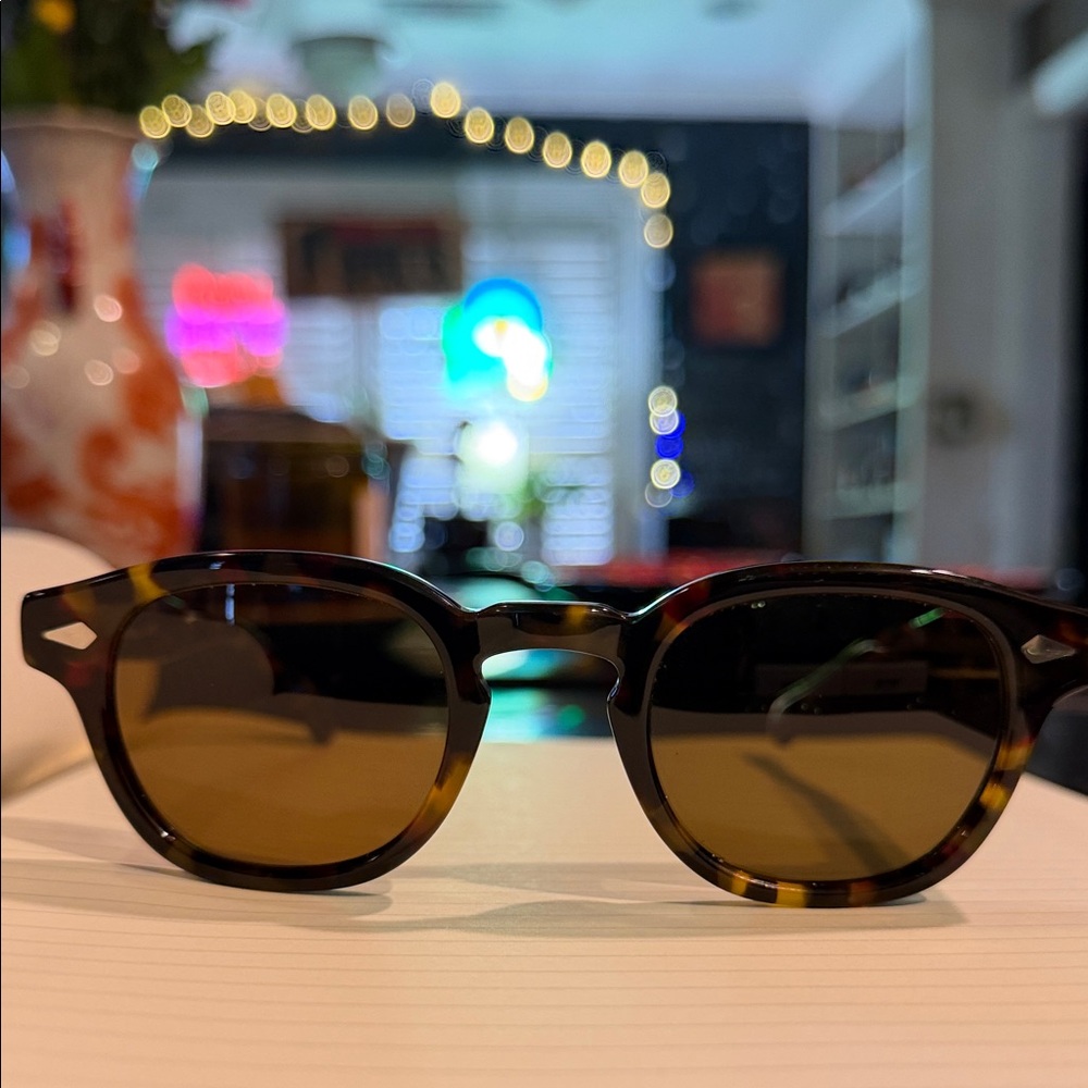 MOSCOT Tortoise Shell Eyewear